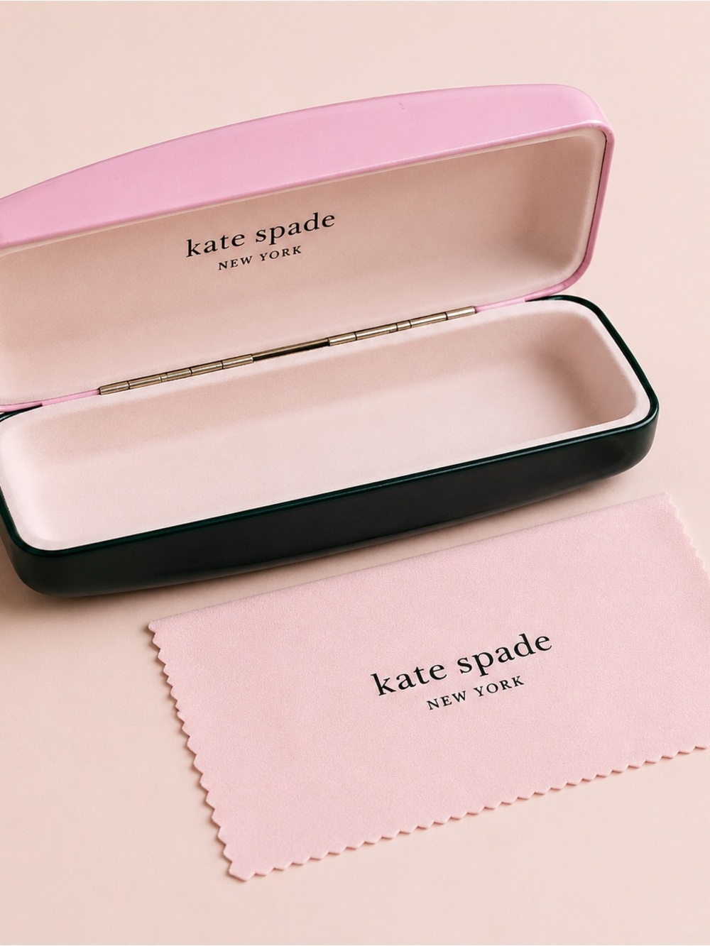 Kate Spade Pink Green Hard Shell Eyeglasses Case & Cloth - Picture 2 of 8